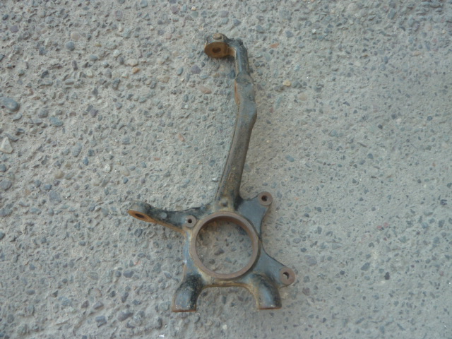 Muñon toyota hilux 2007 2014 con abs delantero copiloto usado - Imagen 3