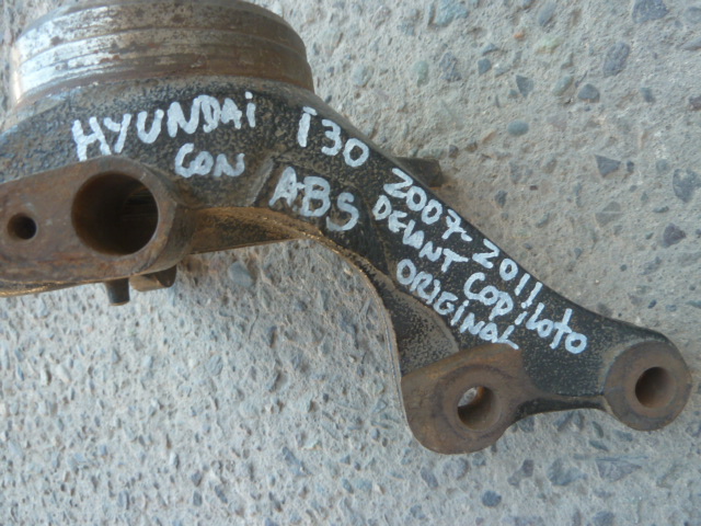 Muñon hyundai i30 2007 2011 con abs delantero copiloto usado - Imagen 3