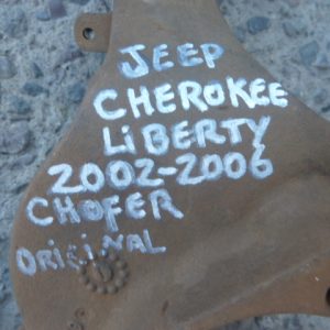 Muñon jeep liberty 2002 2004 2006 delantero chofer usado