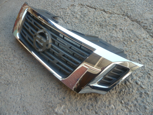 Mascara nissan np300 2015 2016 2018 2019 2020 con detalle - Imagen 2