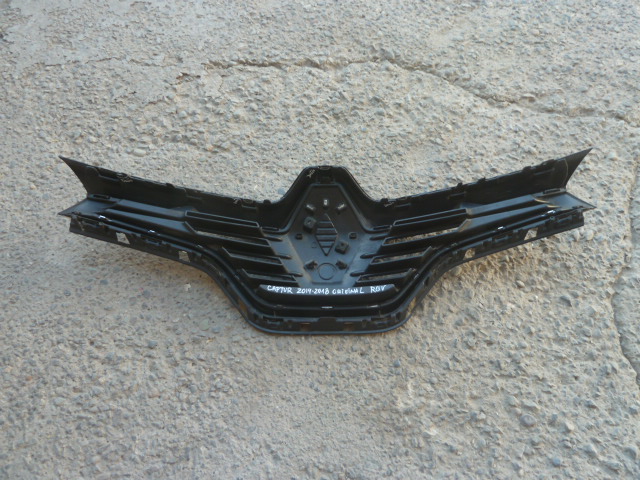 Mascara renault captur 2014 2015 2016 2017 2018 con daños - Imagen 2