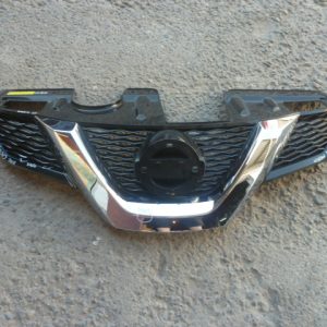 Mascara nissan xtrail t32 2015 2016 2017 – daños