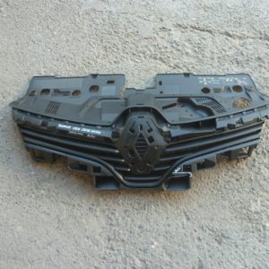 Mascara renault clio 2016 2017 2018 2019 2020 con daños