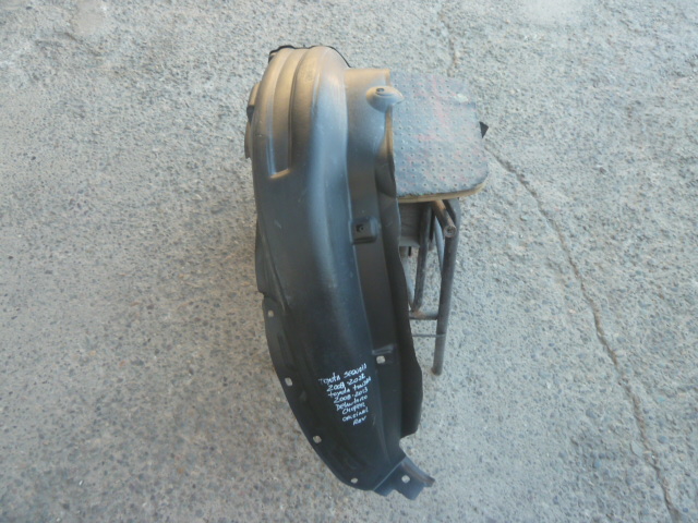 Guardafango toyota sequoia 2008 2022 delantero chofer bueno - Imagen 3