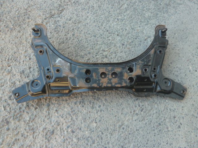 Cuna motor subchasis semichasis suzuki aerio 2001 2007 buena - Imagen 3