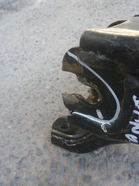 Cuna motor subchasis semichasis hyundai tucson 2011 2015 daño - Imagen 6