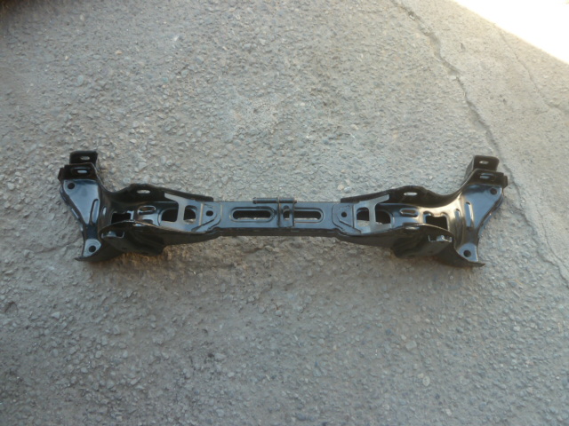 Cuna motor subchasis semichasis sportage tucson 2011 2015 trasero daño