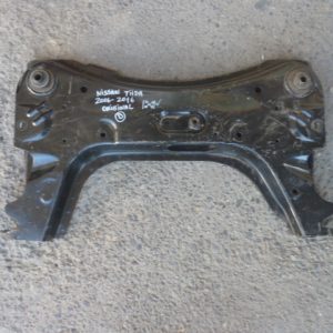 Cuna motor subchasis semichasis nissan tiida 2006 2016 Original