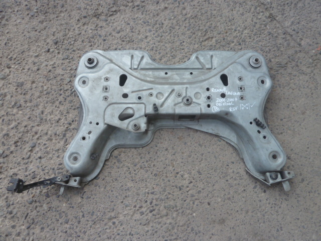 Cuna motor subchasis semichasis renault laguna 2001 2007