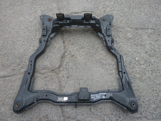 Cuna motor subchasis semichasis hyundai elantra 2001 2005
