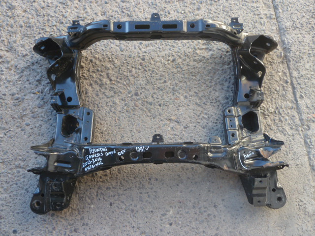 Cuna motor subchasis semichasis hyundai genesis 2013 2016 daños - Imagen 5