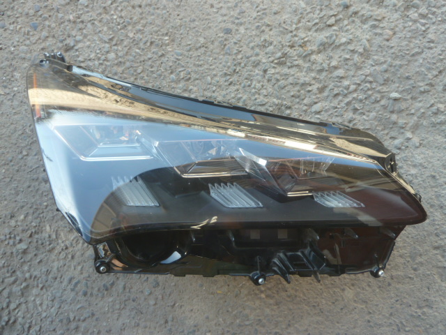 Foco optico lexus nx200t 2015 2016 2017 copiloto full leds - daños
