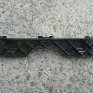 Mensula soporte kia carens 2008 2011 trasera copiloto