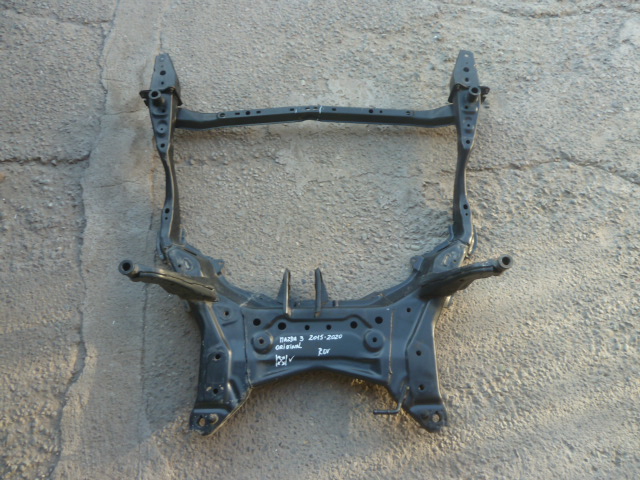 Cuna motor subchasis semichasis mazda 3 2015 2020 daños