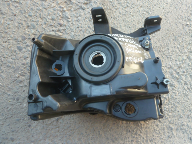 Foco optico ford expedition 2008 2013 chofer - Imagen 3