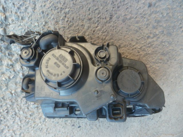 Foco optico kia sorento 2003 2005 chofer daños - Imagen 4