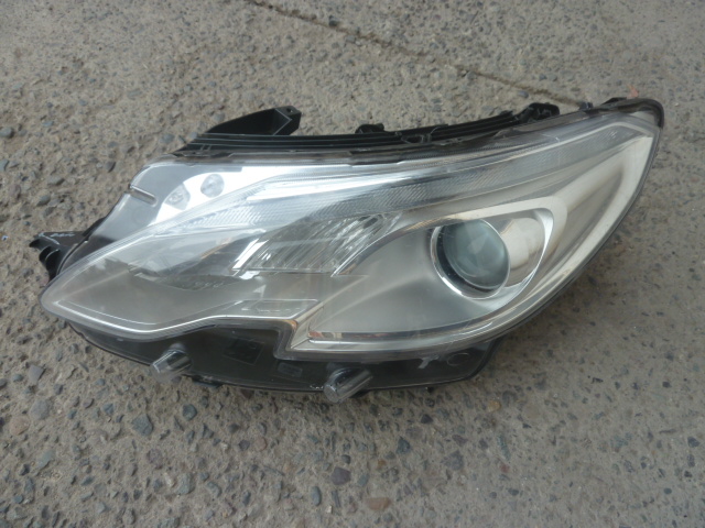 Foco optico peugeot 2008 años 2014 2016 halog/leds chofer daños