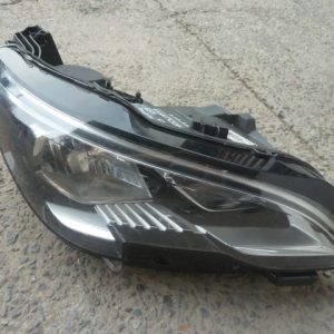 Foco optico peugeot 3008 5008 halogeno/leds chofer daños