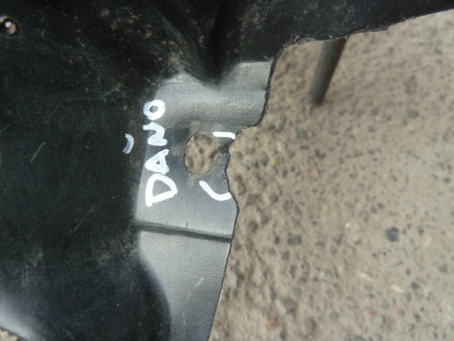 Guardafango sentra 2 b14 1996 2000 delantero chofer daños - Imagen 6