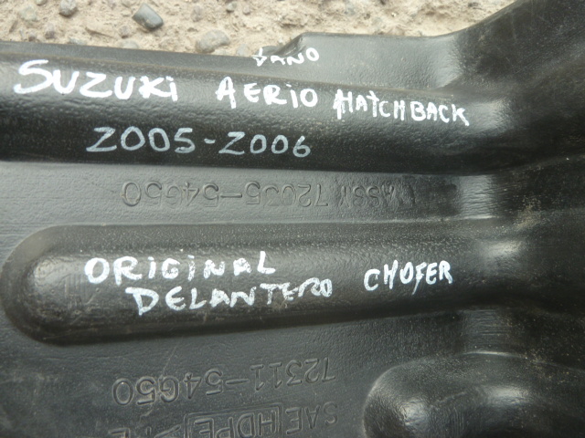 Guardafango suzuki aerio hatchback 2005 2006 delant chofer daño - Imagen 3