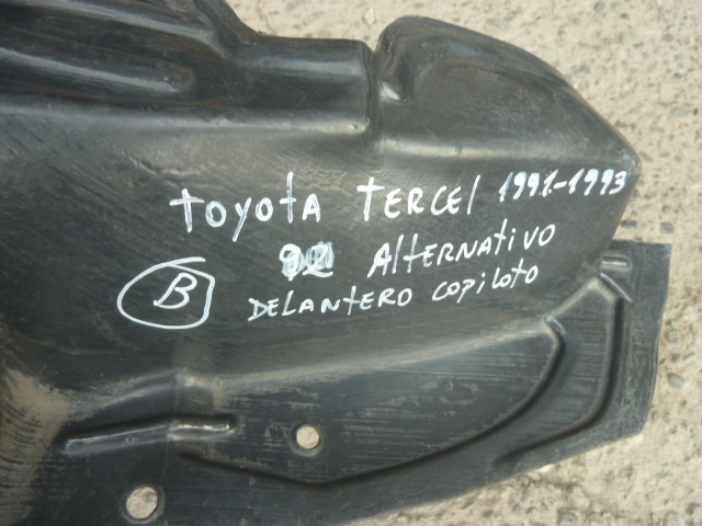 Guardafango toyota tercel 1991 1994 delantero copiloto - Imagen 3