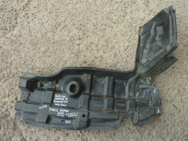 protector guardafango toyota yaris sedan 2007 2012 chofer daño - Imagen 4
