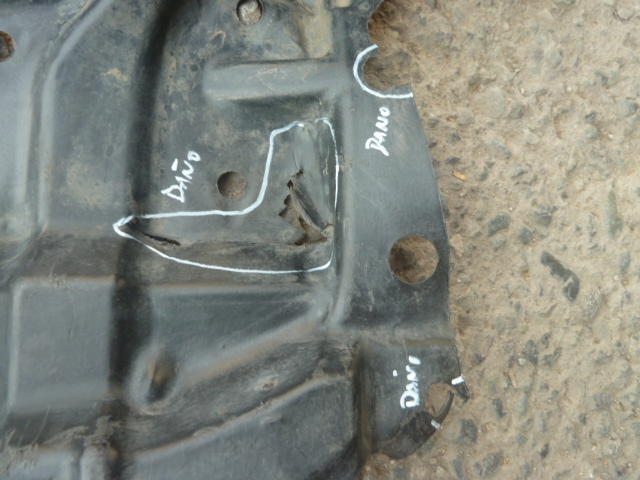 protector guardafango toyota yaris sedan 2007 2012 chofer daño - Imagen 3