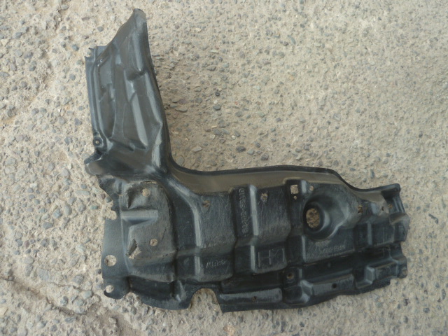 protector guardafango toyota yaris sedan 2007 2012 chofer daño