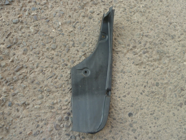 Guardafango toyota yaris sedan 2003 2005 trasero copiloto daño