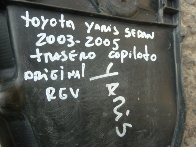 Guardafango toyota yaris sedan 2003 2005 trasero copiloto daño - Imagen 4