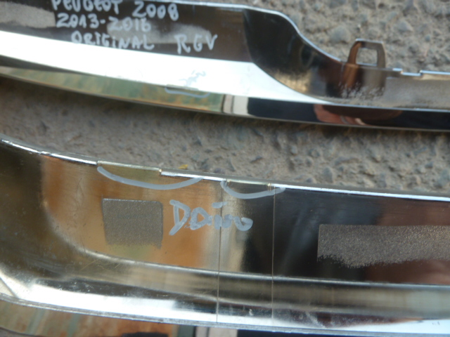 Moldura bisel peugeot 2008 2013 2016 cromado mascara daños - Imagen 6
