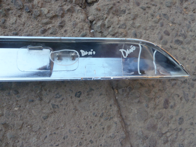 Moldura pathfinder r52 2013 2016 superior de parachoque daños - Imagen 8