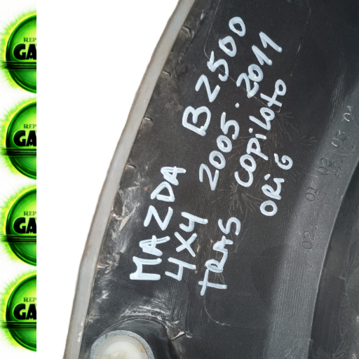 Moldura paso rueda mazda B2500 4x4 2005 2011 tras rh RgvO - Imagen 3