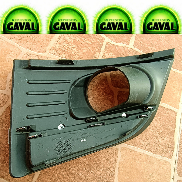 Moldura bisel neblinero citroen grand c4 picasso 2011 2014 chofer RgvO - Imagen 5