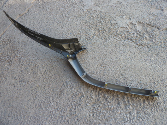 Moldura bisel mazda 3 gtx 2020 2021 de mascara chofer daños - Imagen 4