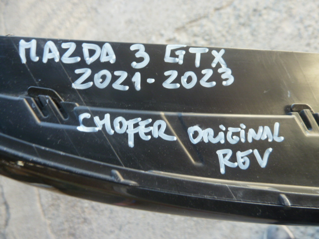 Moldura bisel mazda 3 gtx 2020 2021 de mascara chofer daños - Imagen 5