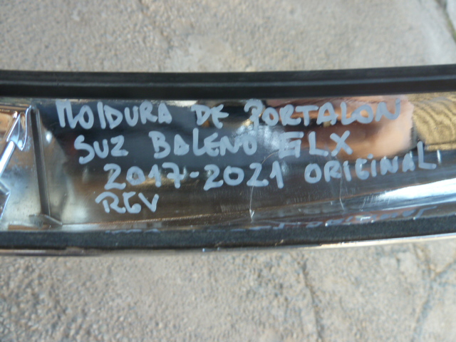 Moldura bisel baleno glx 2017 2021 moldura de portalon daños - Imagen 5