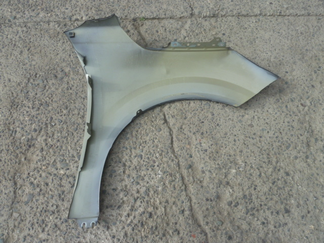 Tapabarro peugeot 208 2022 2023 2024 2025 chofer daños - Imagen 3