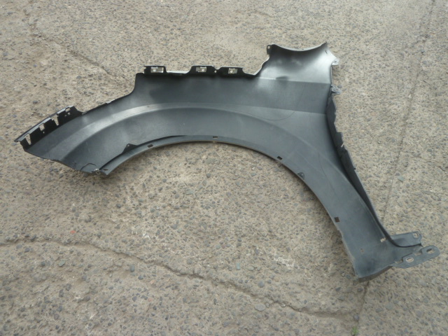 Tapabarro mahindra xuv500 xuv 500 2012 2018 copiloto daños - Imagen 5
