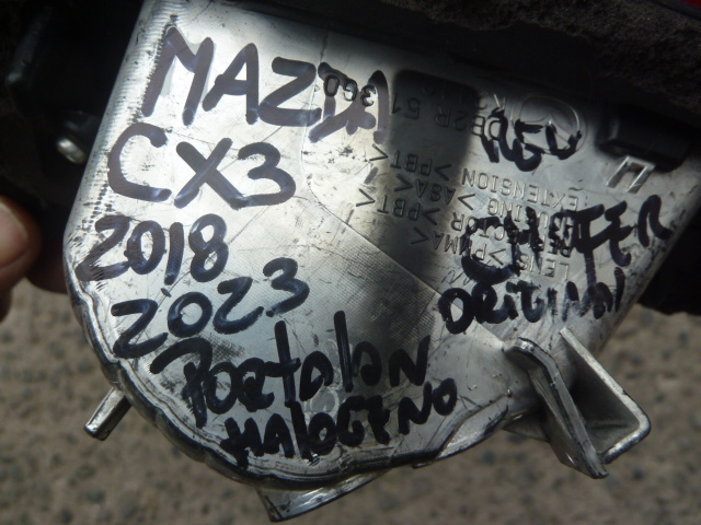 Foco portalon mazda cx3 2017 2022 trasero chofer original daño - Imagen 6
