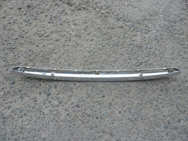 Moldura superior mascara actyon 2013 2018 usado foto referencial - Imagen 4