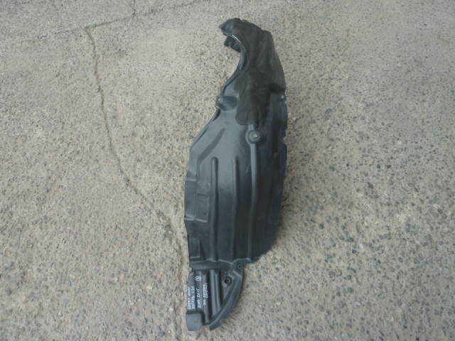 Guardafango voleex c30 2011 2015 delantero chofer daños - Imagen 3