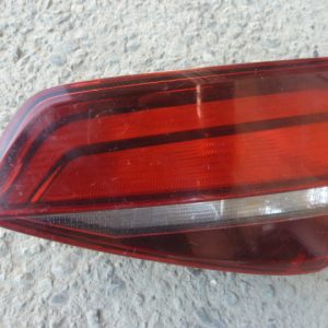 Foco maleta bora 2016 2017 sedan trasero copiloto