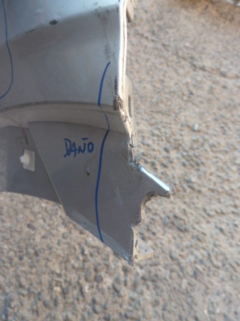 Parachoque chevrolet tracker 2021 2022 2023 2024 daños - Imagen 9